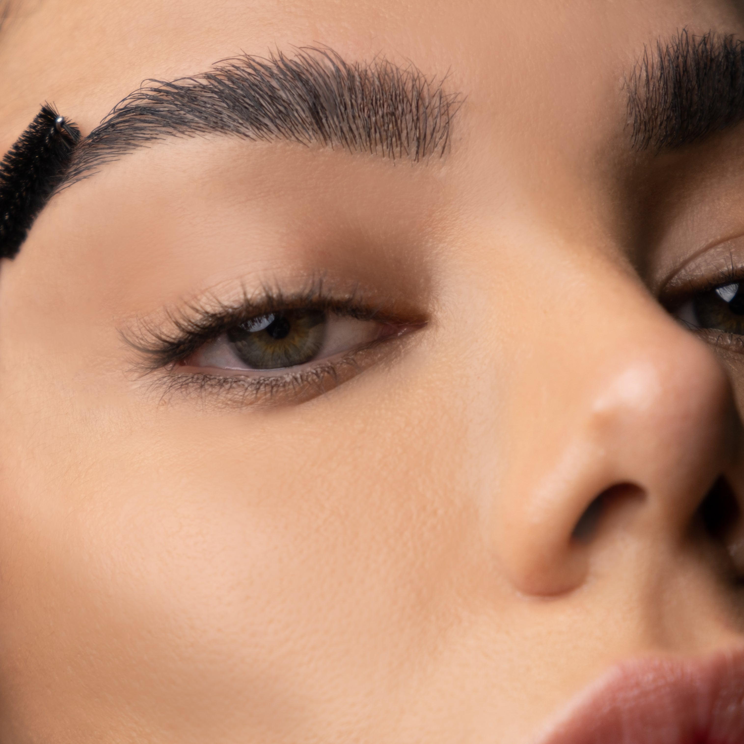 Eyebrow setting online